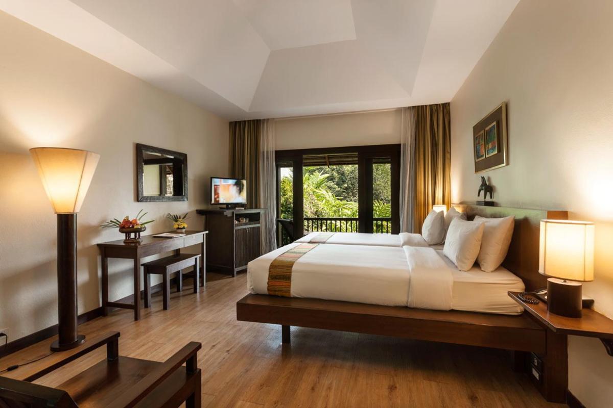 Lanna Dusita Riverside Boutique Resort Чиангмай Екстериор снимка